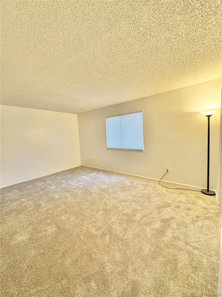 481 S Kalispell Way Aurora CO 80017