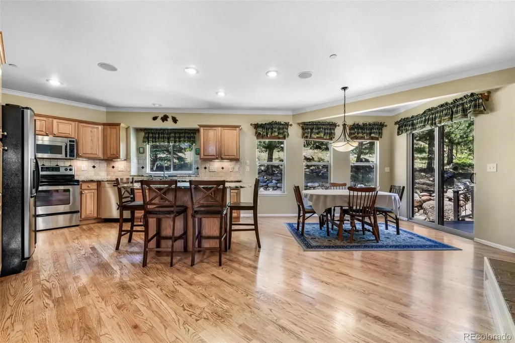 470 Paisley Drive Colorado Springs CO 80906