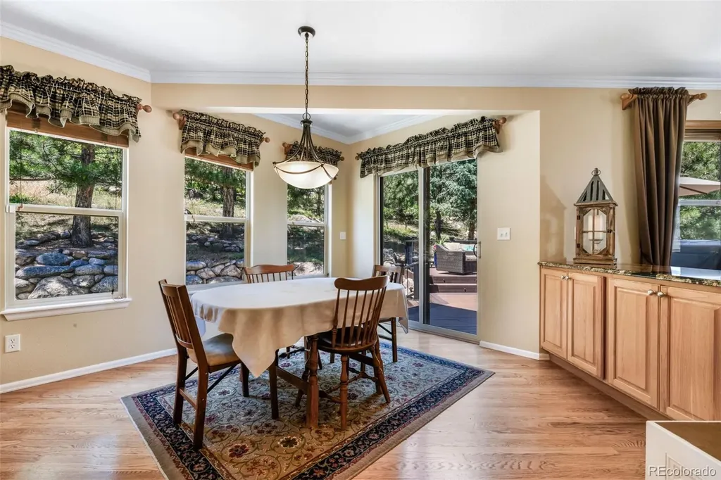 470 Paisley Drive Colorado Springs CO 80906