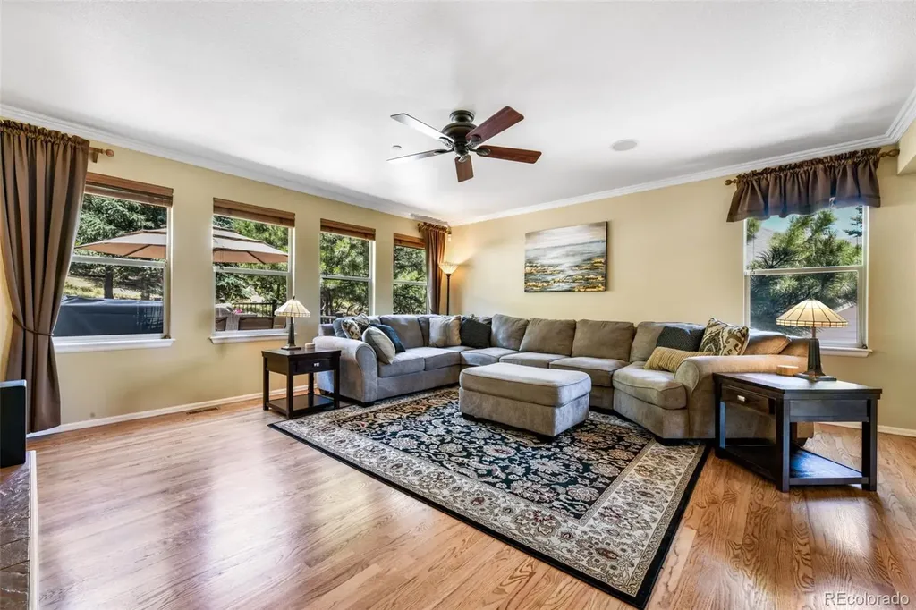 470 Paisley Drive Colorado Springs CO 80906