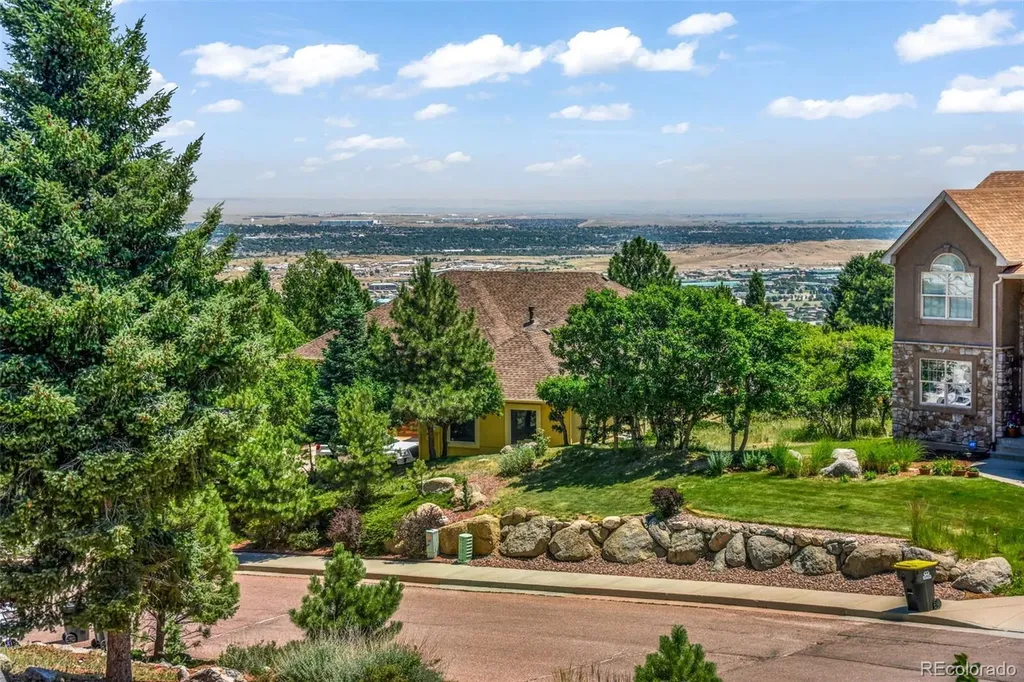 470 Paisley Drive Colorado Springs CO 80906
