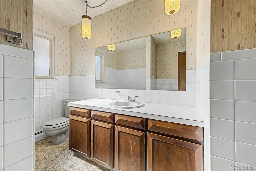 8289 Greenwood Boulevard Denver CO 80221