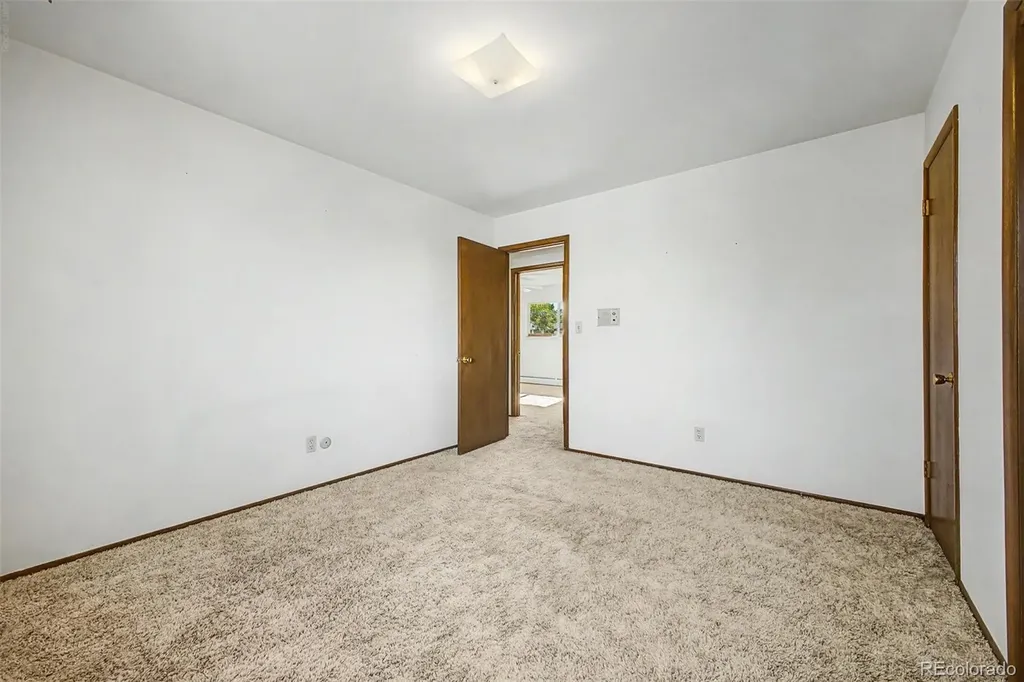 8289 Greenwood Boulevard Denver CO 80221