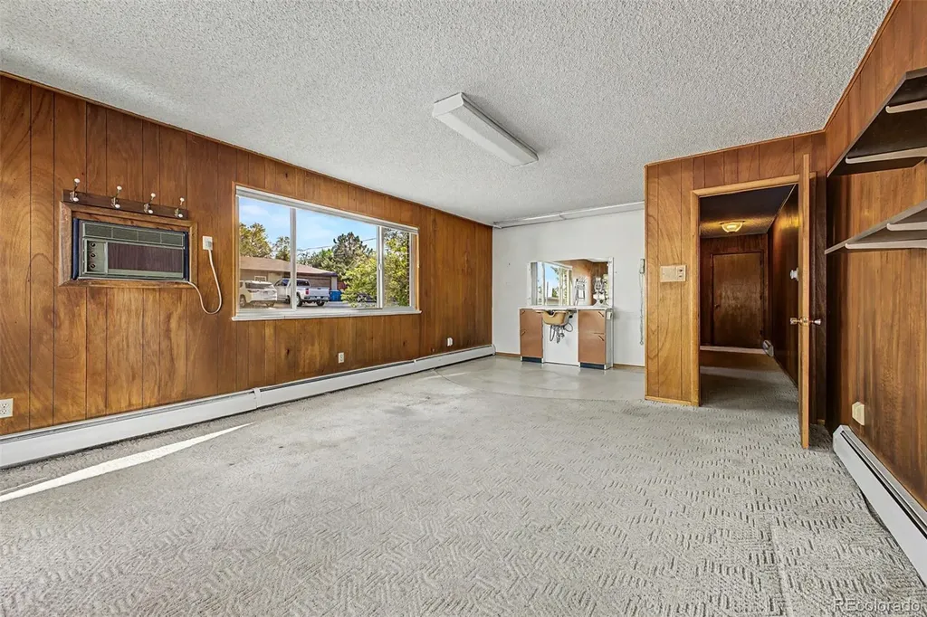 8289 Greenwood Boulevard Denver CO 80221