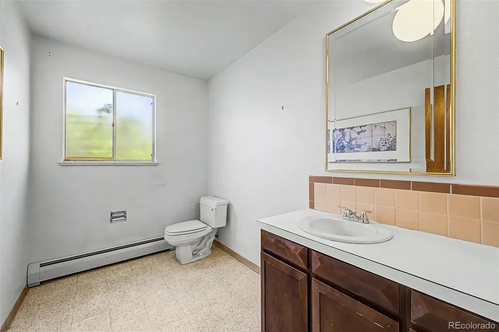 8289 Greenwood Boulevard Denver CO 80221