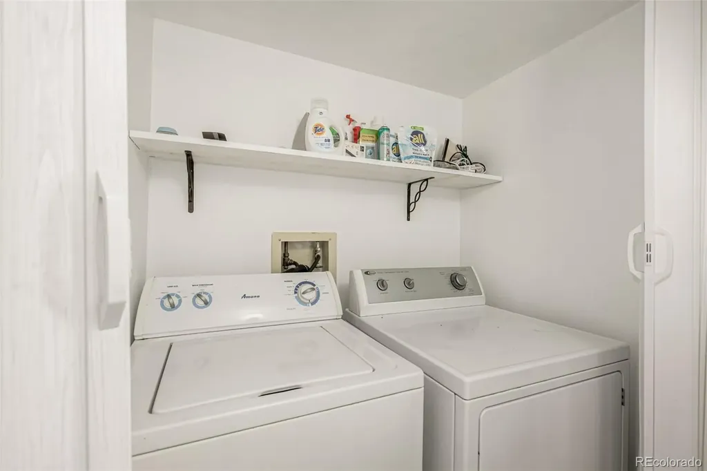 8335 Fairmount Drive Denver CO 80247