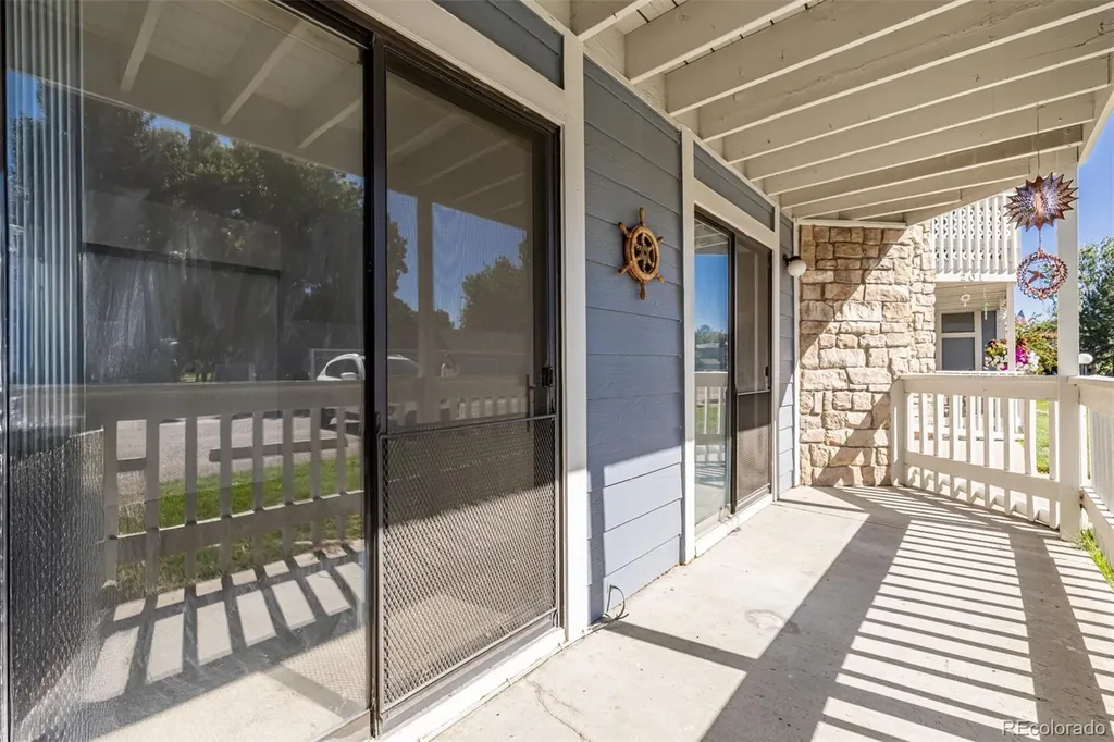8335 Fairmount Drive Denver CO 80247