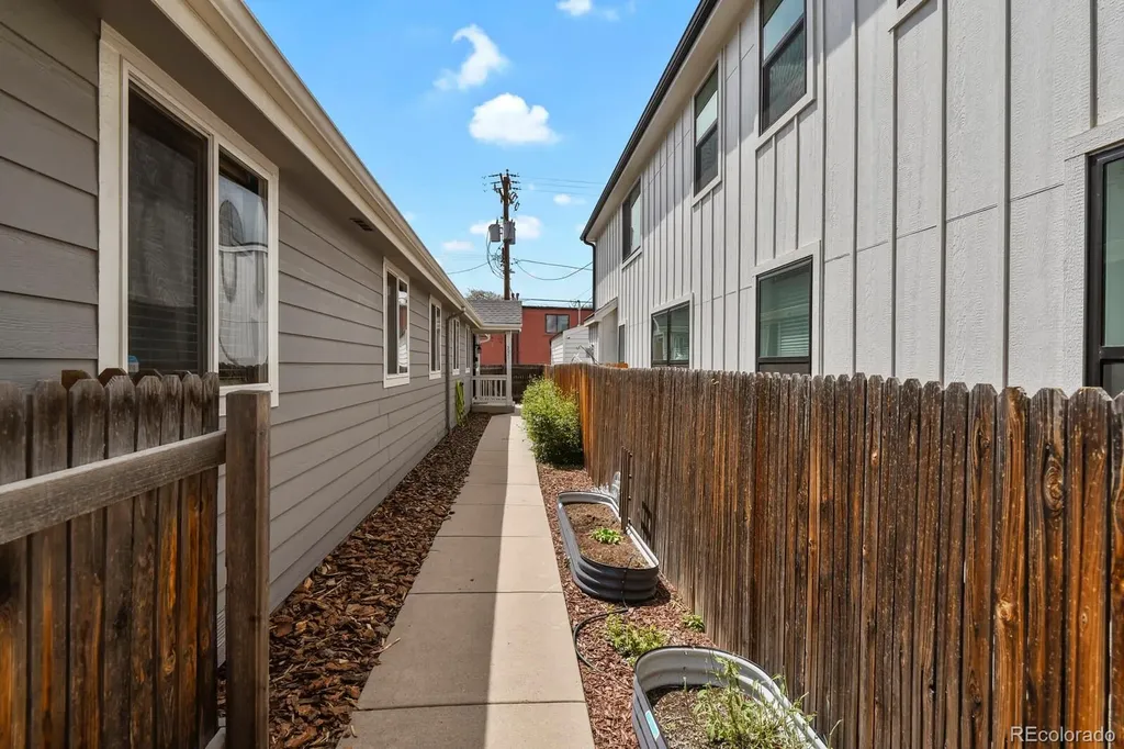 3025 N Marion Street Denver CO 80205