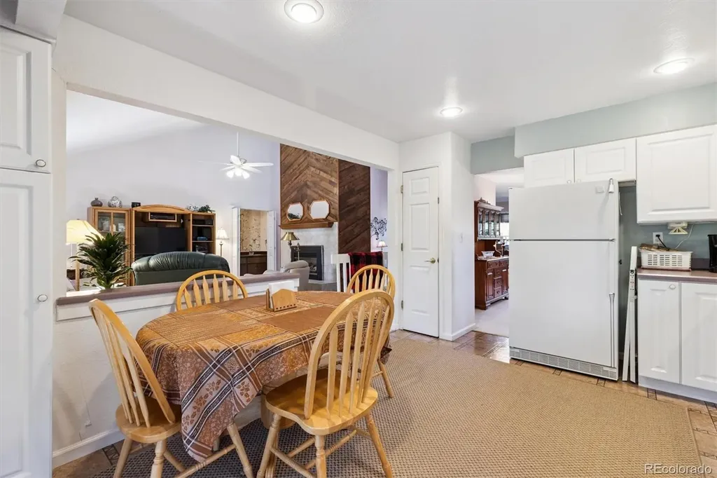 3864 E Long Place Centennial CO 80122