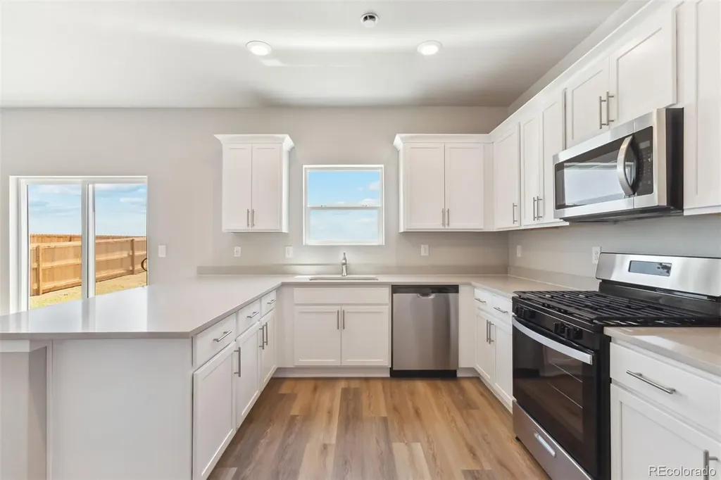 48180 Shetland Drive Bennett CO 80102
