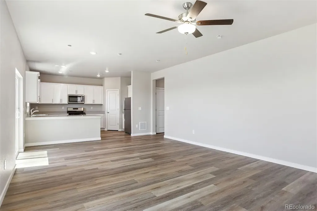 48180 Shetland Drive Bennett CO 80102