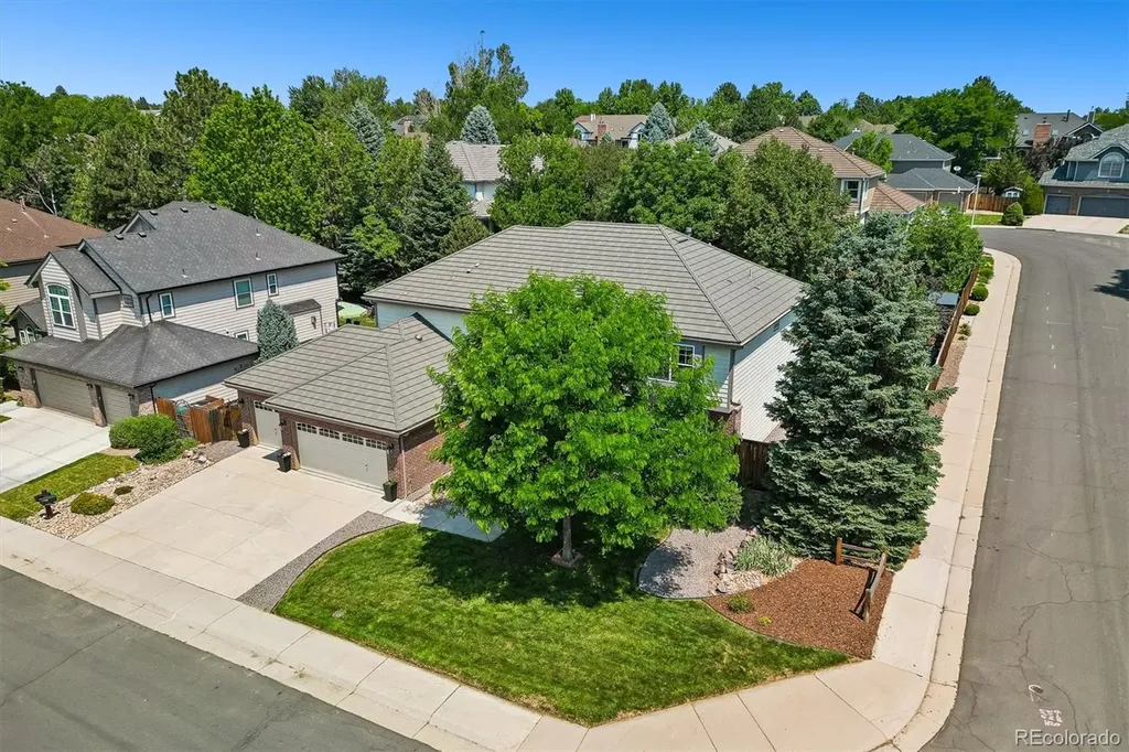 6129 S Newark Way Englewood CO 80111