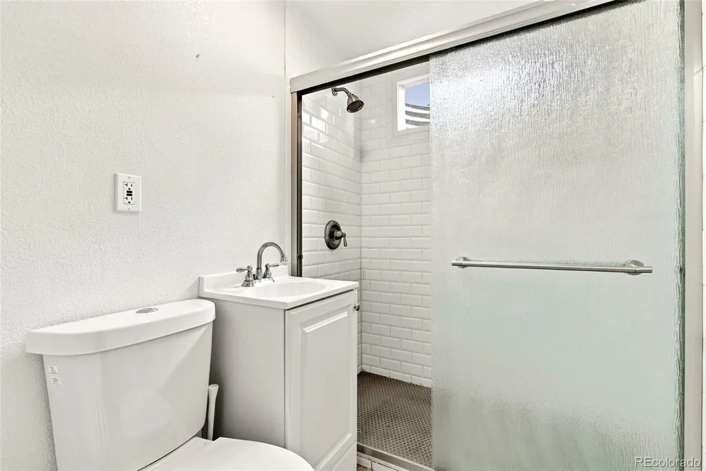 6455 W Nevada Place Denver CO 80226