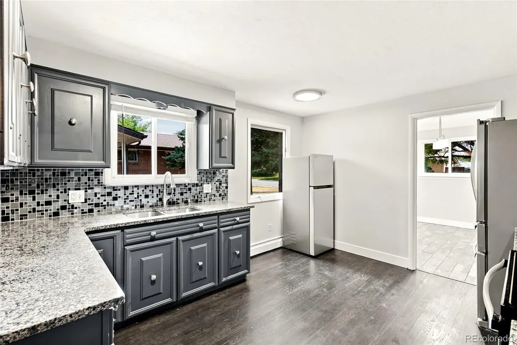 6455 W Nevada Place Denver CO 80226