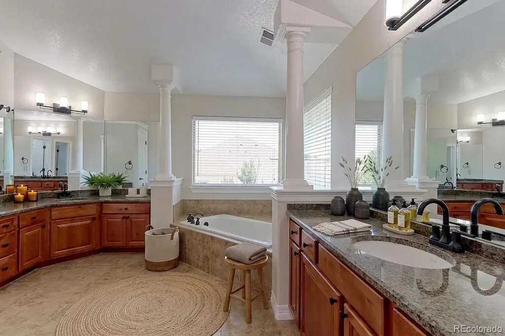 6260 Saddleback Avenue Longmont CO 80504