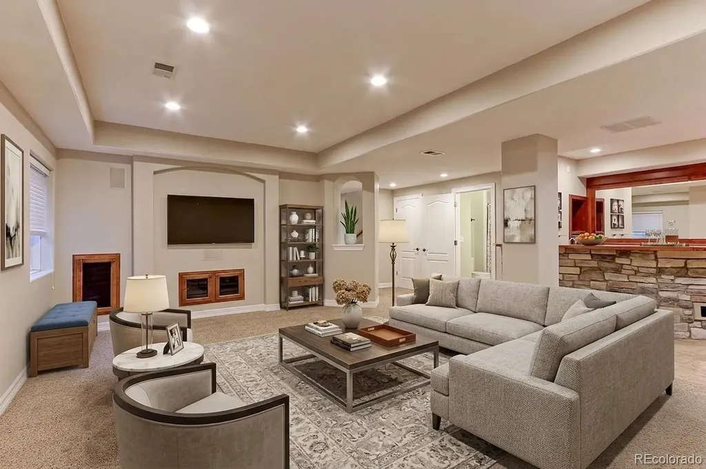 6260 Saddleback Avenue Longmont CO 80504