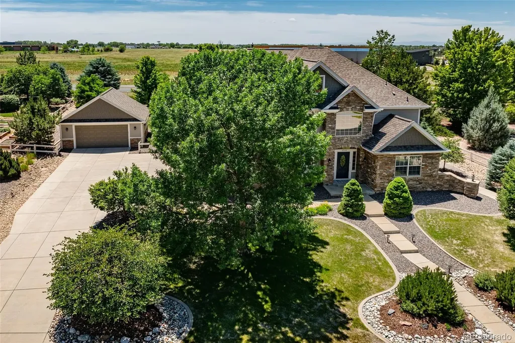 6260 Saddleback Avenue Longmont CO 80504