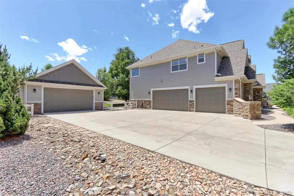6260 Saddleback Avenue Longmont CO 80504