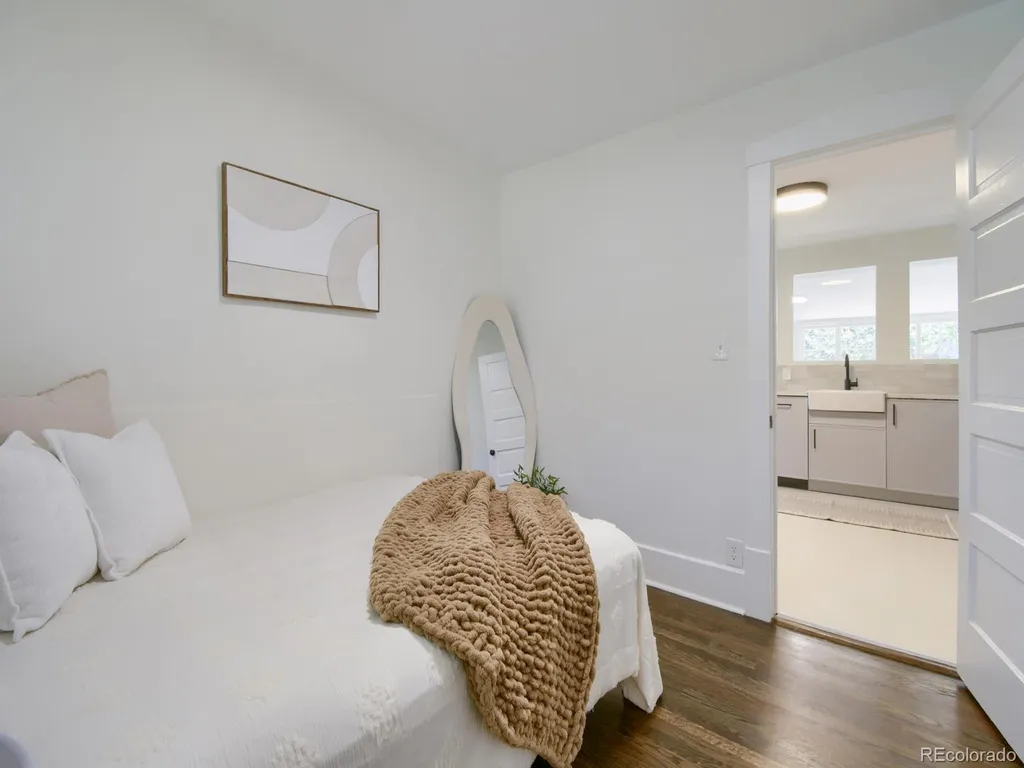 4985 Newton Street Denver CO 80221