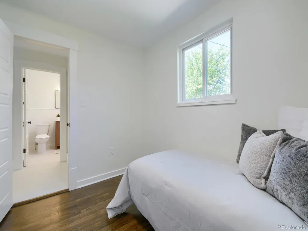 4985 Newton Street Denver CO 80221