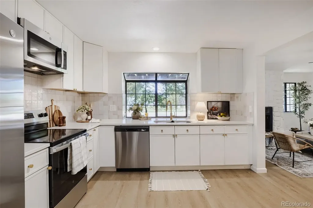 12662 E Warren Drive Aurora CO 80014
