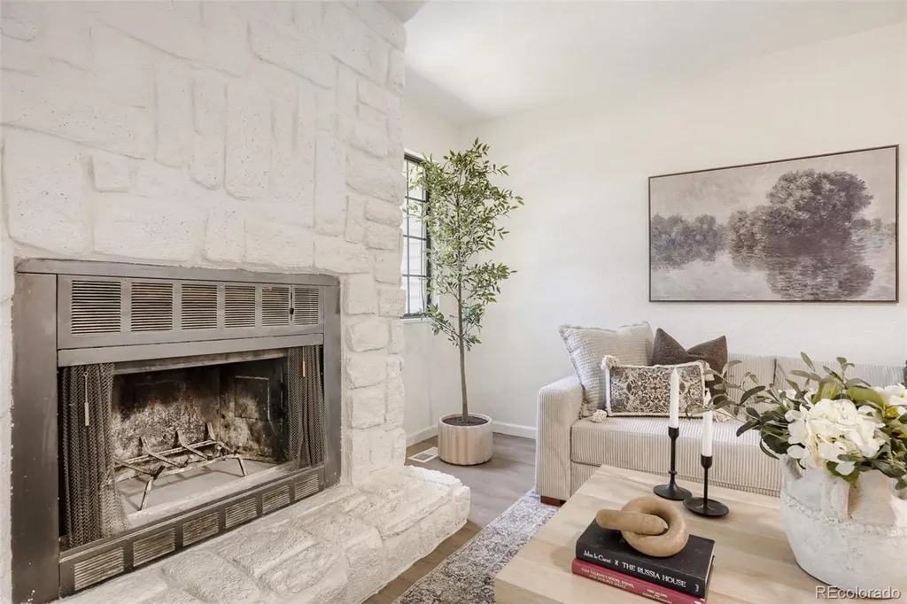 12662 E Warren Drive Aurora CO 80014