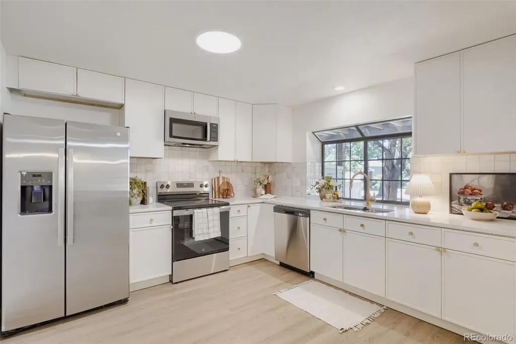 12662 E Warren Drive Aurora CO 80014