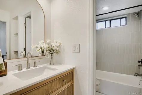 12662 E Warren Drive Aurora CO 80014