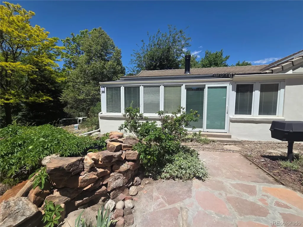 2713 S Paris Place Aurora CO 80014