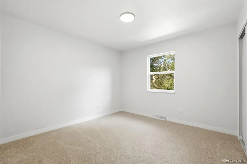 2713 S Paris Place Aurora CO 80014