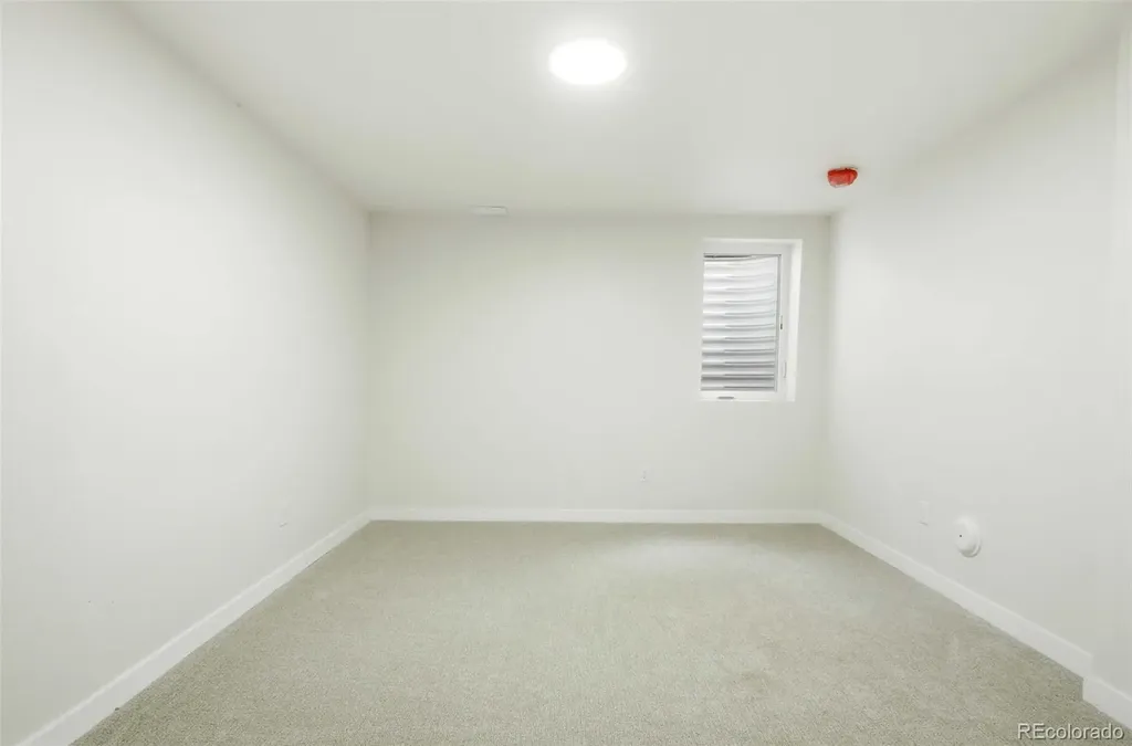 2713 S Paris Place Aurora CO 80014