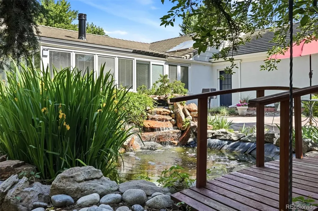 2713 S Paris Place Aurora CO 80014