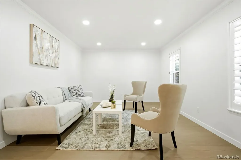 2713 S Paris Place Aurora CO 80014