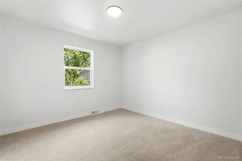 2713 S Paris Place Aurora CO 80014