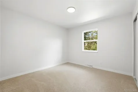 2713 S Paris Place Aurora CO 80014