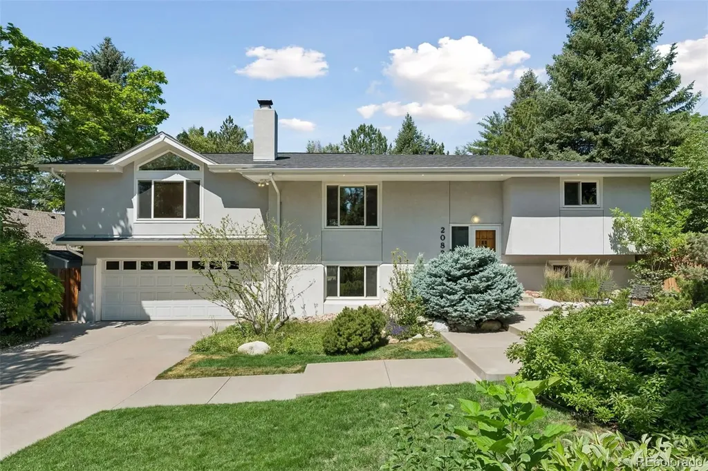 2083 S Alton Way Denver CO 80231