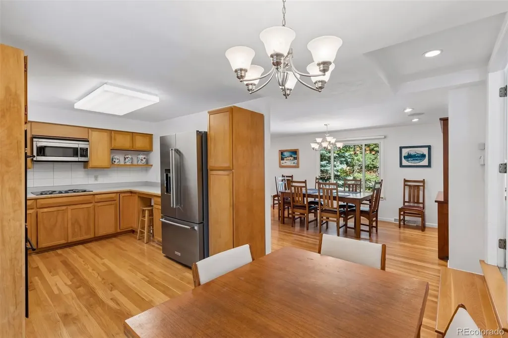 2083 S Alton Way Denver CO 80231