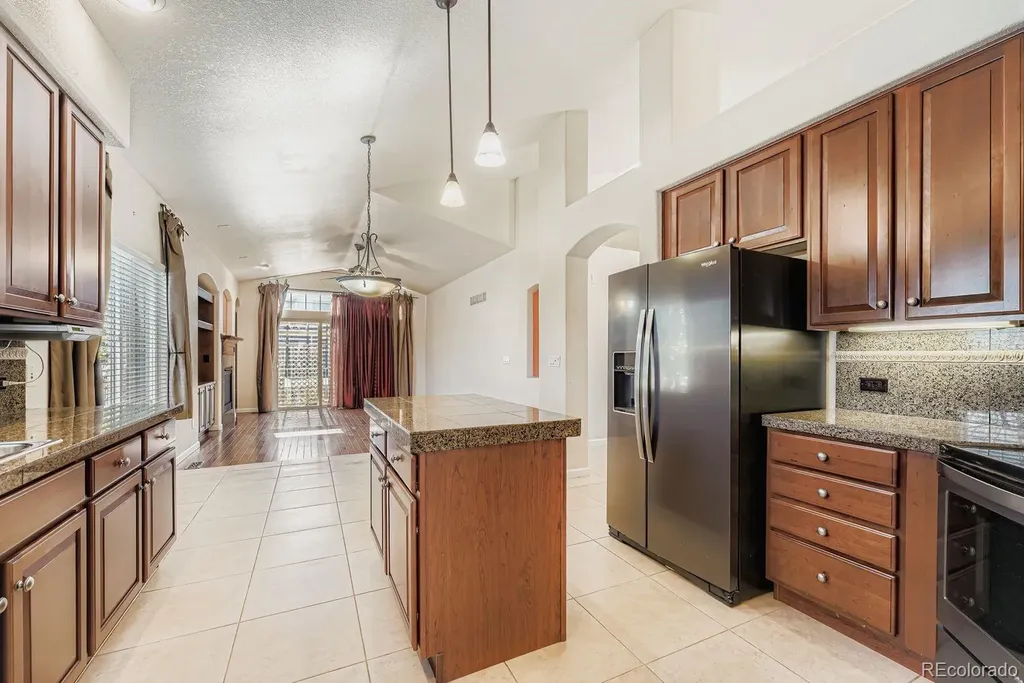 22754 E Rowland Drive Aurora CO 80016
