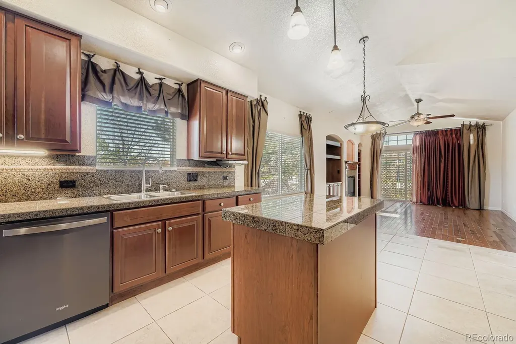 22754 E Rowland Drive Aurora CO 80016