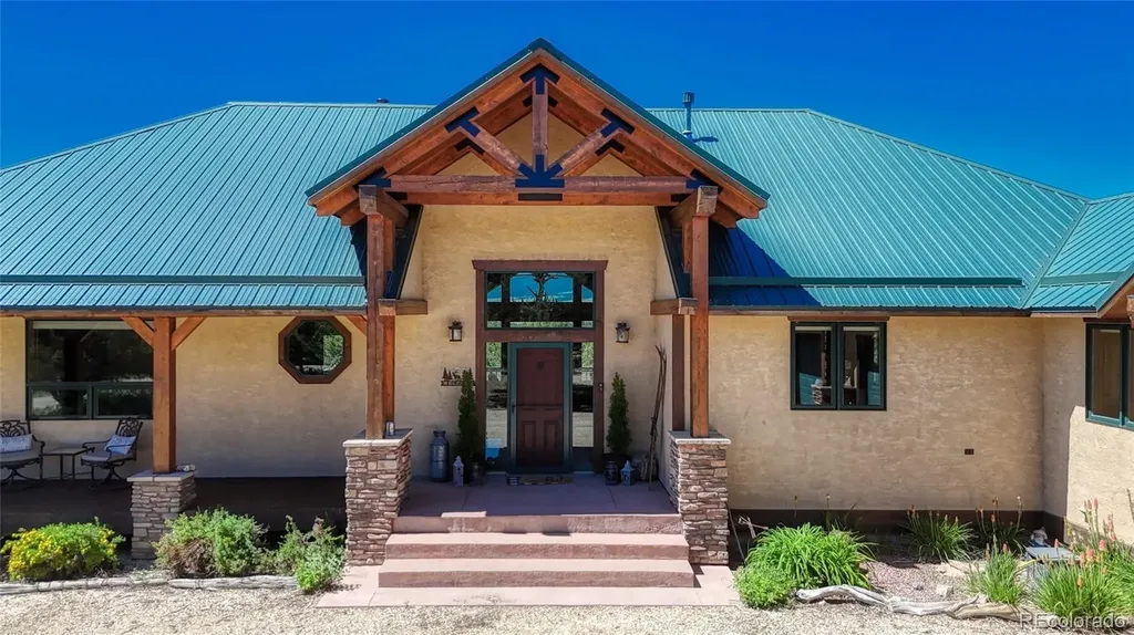 100 Reatta Road Westcliffe CO 81252