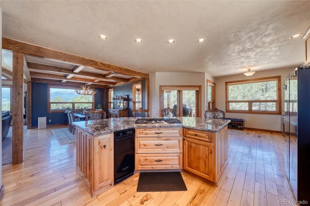 100 Reatta Road Westcliffe CO 81252