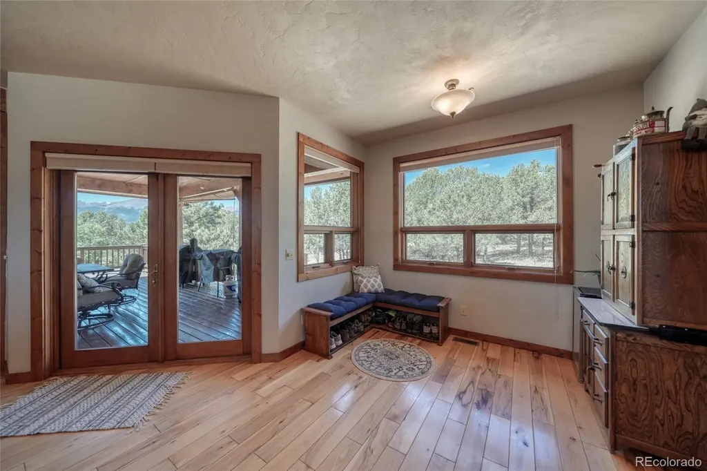 100 Reatta Road Westcliffe CO 81252
