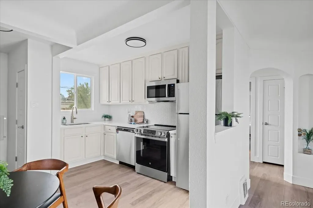 3235 Albion Street Denver CO 80207