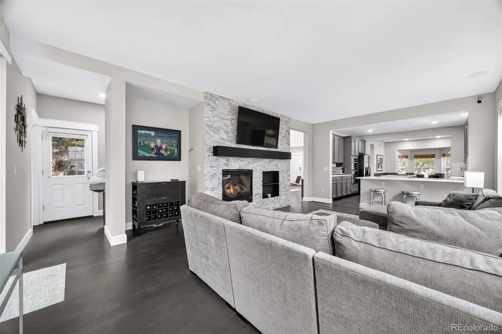2651 N Valentia Street Denver CO 80238