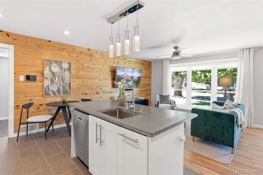 1320 S Hudson Street Denver CO 80222