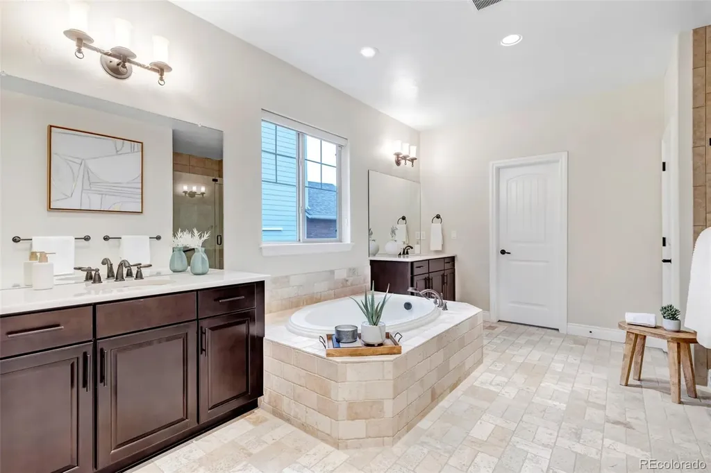 11890 W 39th Place Wheat Ridge CO 80033