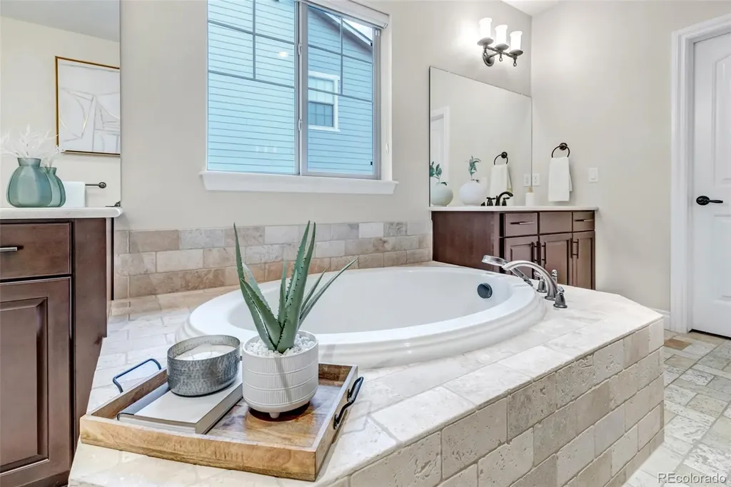 11890 W 39th Place Wheat Ridge CO 80033