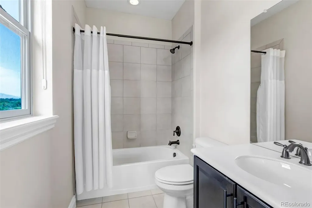 11890 W 39th Place Wheat Ridge CO 80033
