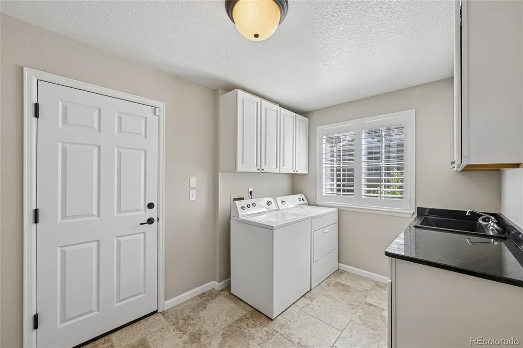 7444 Indian Wells Cove Lone Tree CO 80124