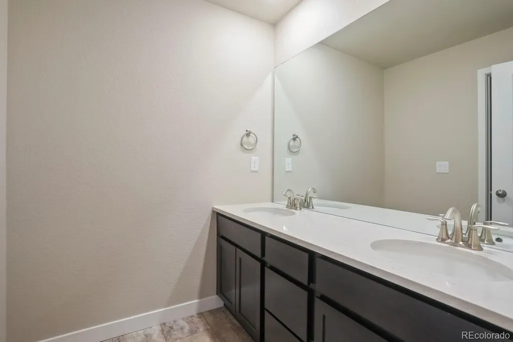 583 Olive Street Broomfield CO 80023